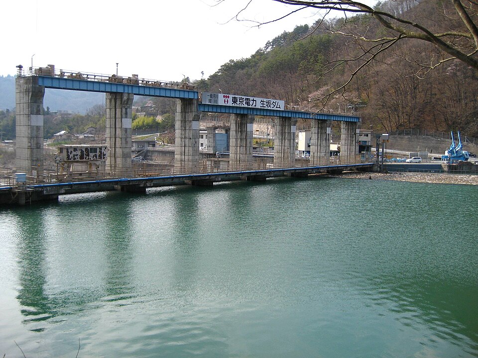 生坂ダム（長野）
