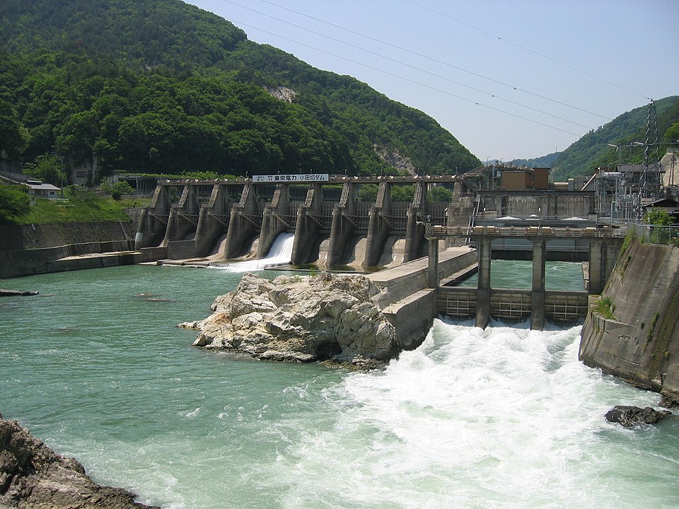 小田切ダム（長野）