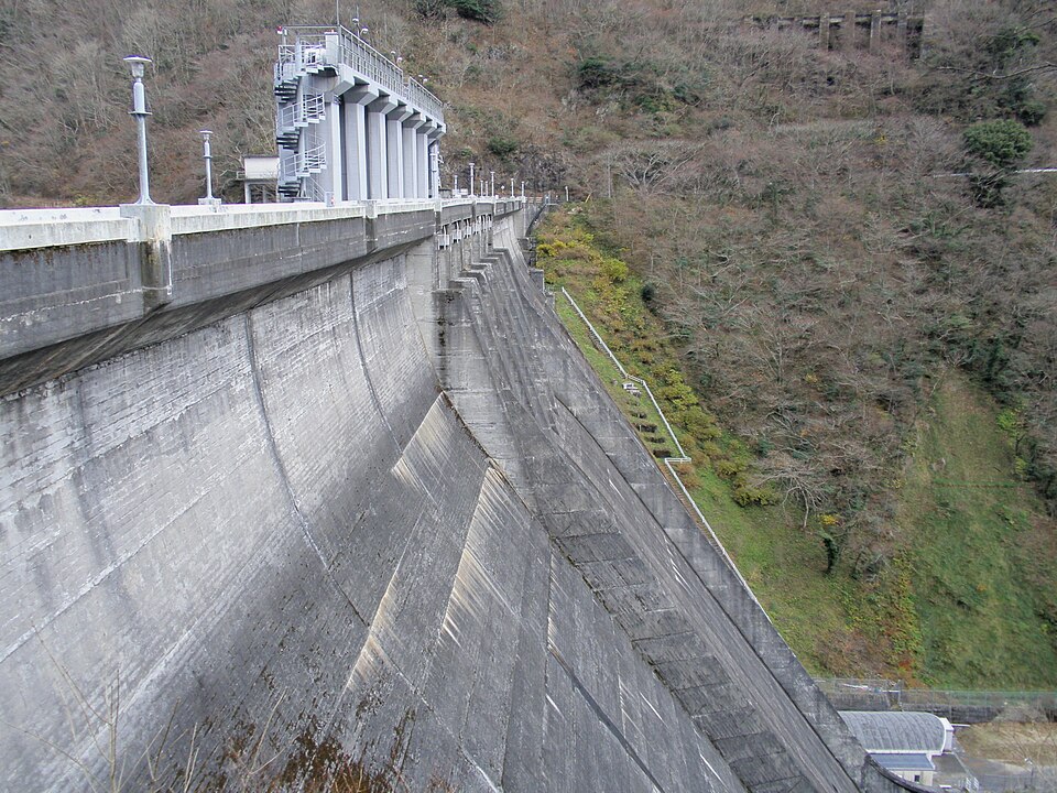 湯原ダム（岡山）