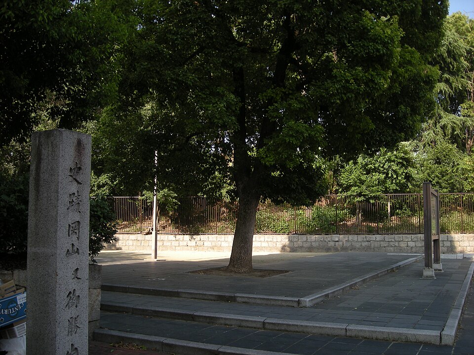 御勝山古墳（大阪）