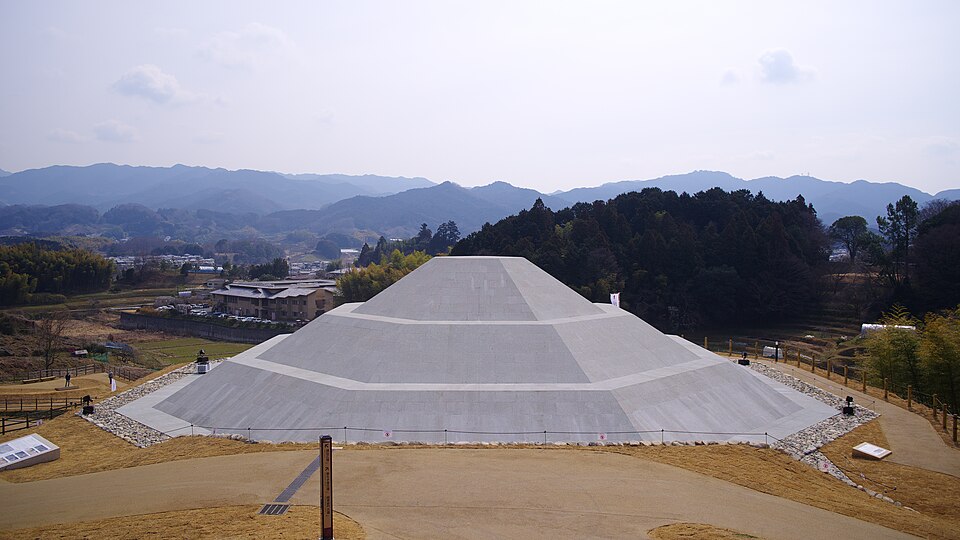 牽牛子塚古墳（奈良）
