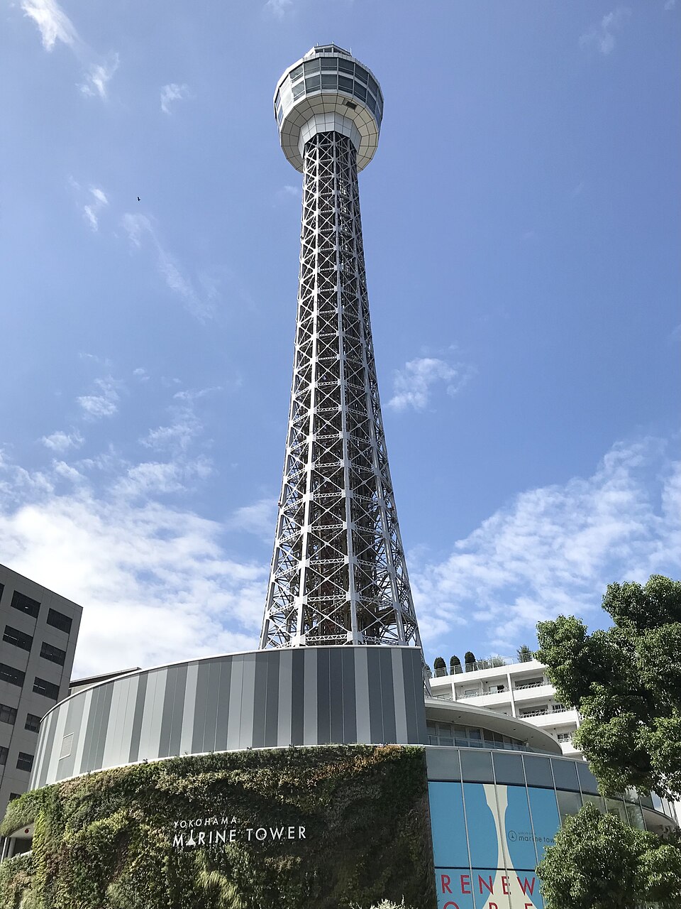 横浜マリンタワー（神奈川）