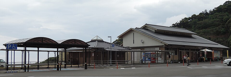 明石パーキングエリア（山口）