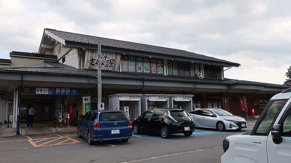 道の駅清流の里しろとり（岐阜）