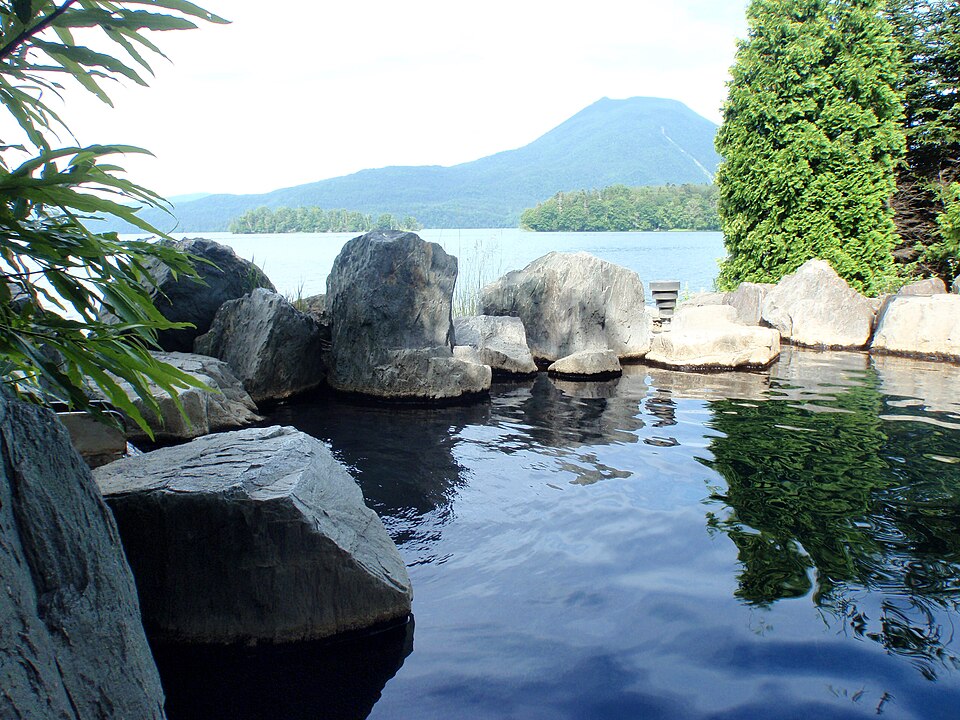 阿寒湖温泉（北海道）