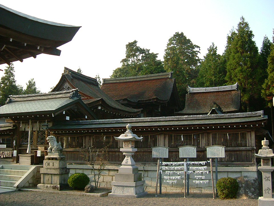 苗村神社（滋賀）