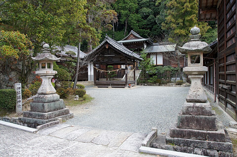 伊弉諾神社（奈良）