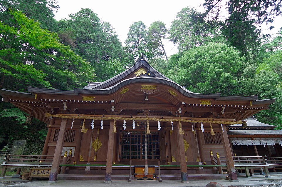 鳩ヶ嶺八幡宮（長野）