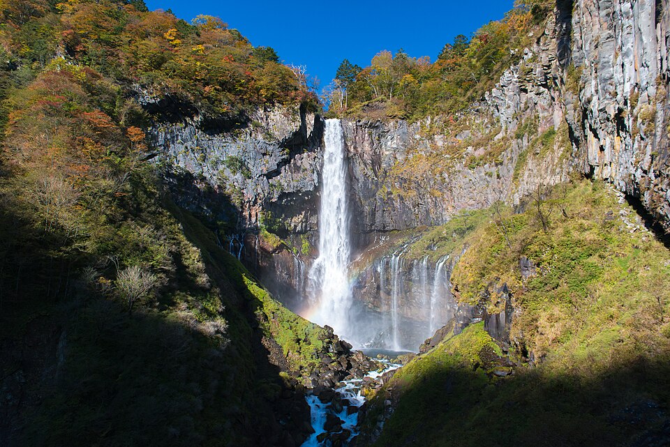 華厳滝（新潟）