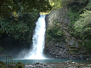 浄蓮の滝（静岡）